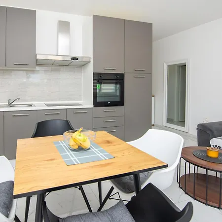 Grabovickic Apartament Vir