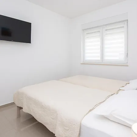Apartament Grabovickic Vir