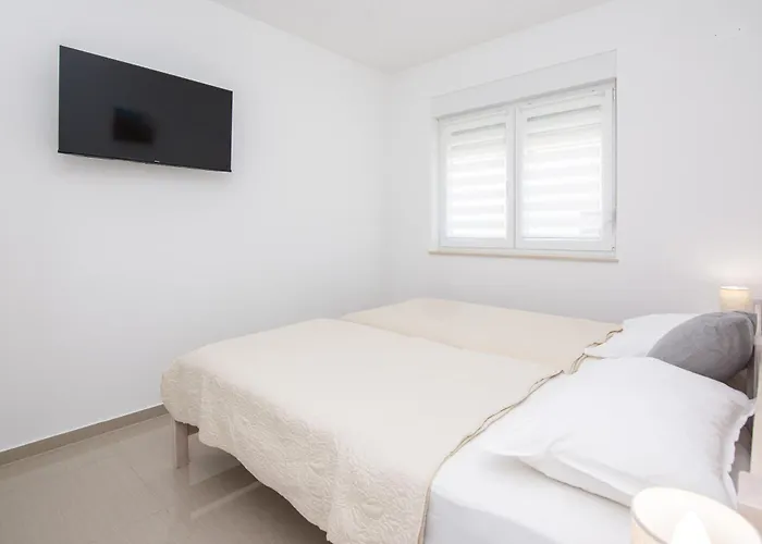 Apartment Grabovickic Vir